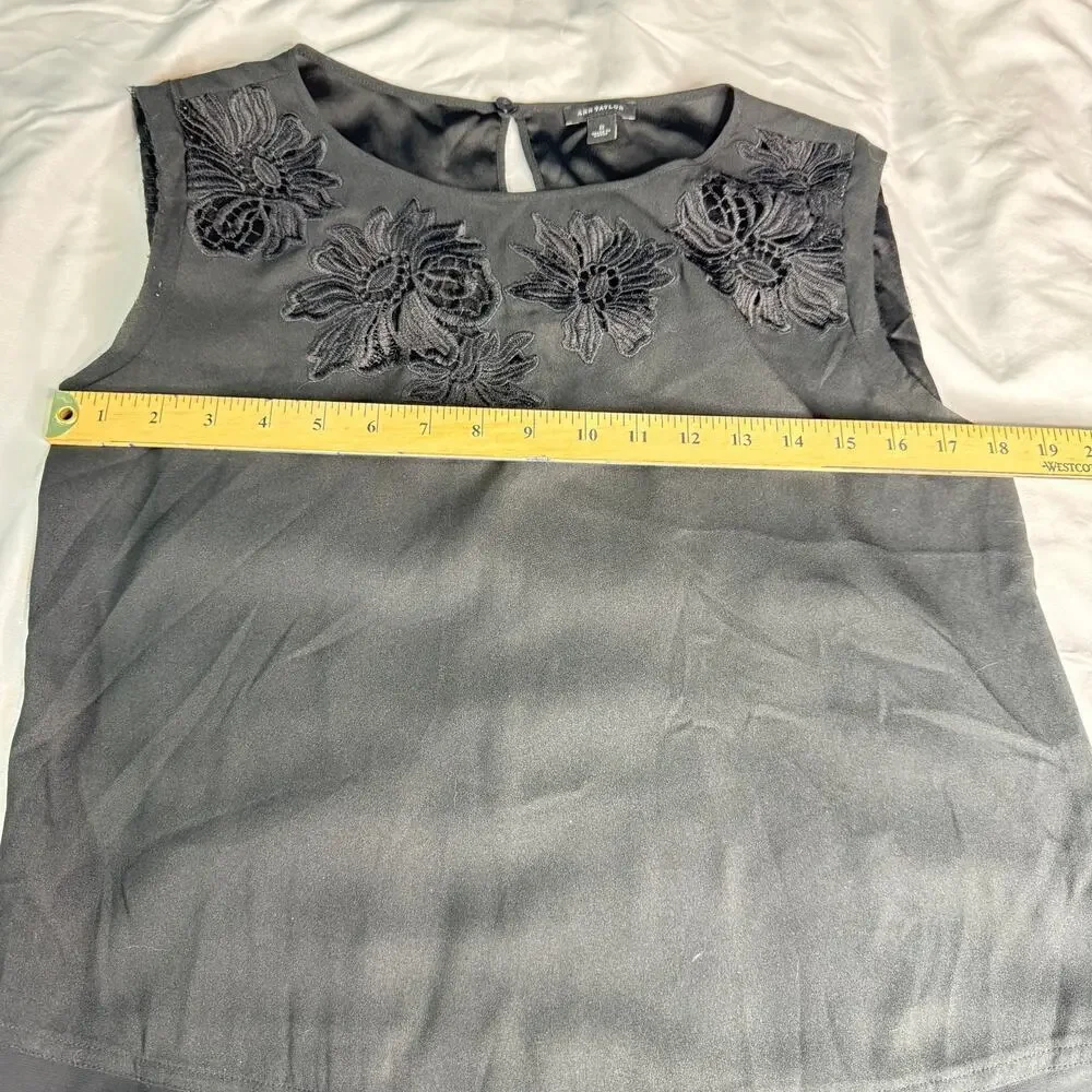 Ann Taylor Women's sz Small Black Sleeveless Blouse Sheer Cutout Floral